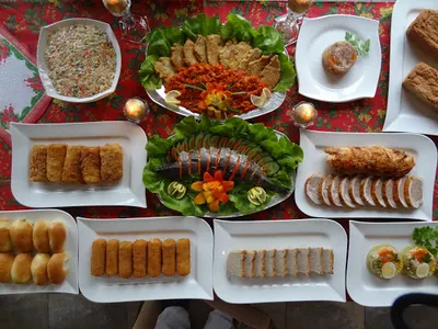 Neptun Sp. z o.o. S.K. Obiady Garmażerka Pierogi I Sklep spożywczy Lewiatan G